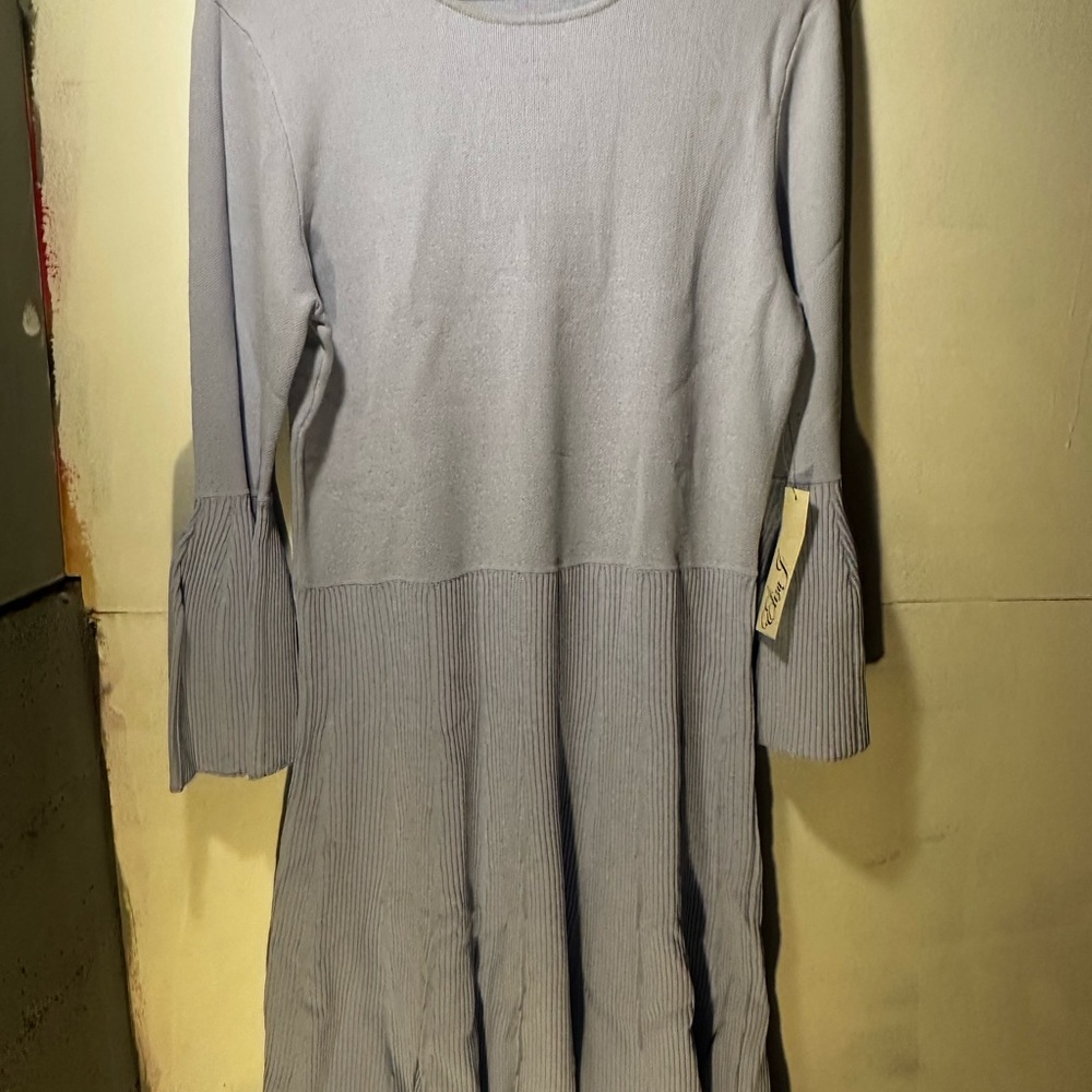 Eliza J Soft Gray Knit Top